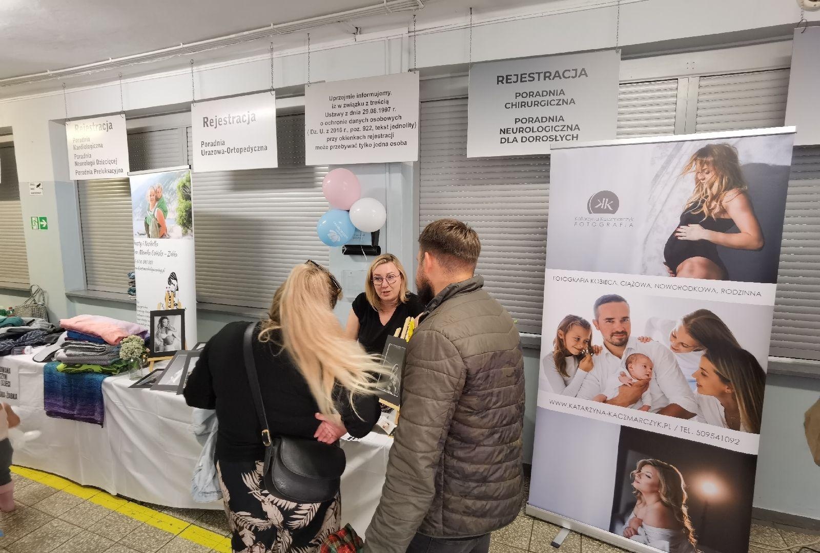 Zdjęcie w galerii na portalu naszwodzislaw.com: Tłumy na Dniu Otwartym Wodzisławskiej Porodówki [FOTO] wiadomości z regionu