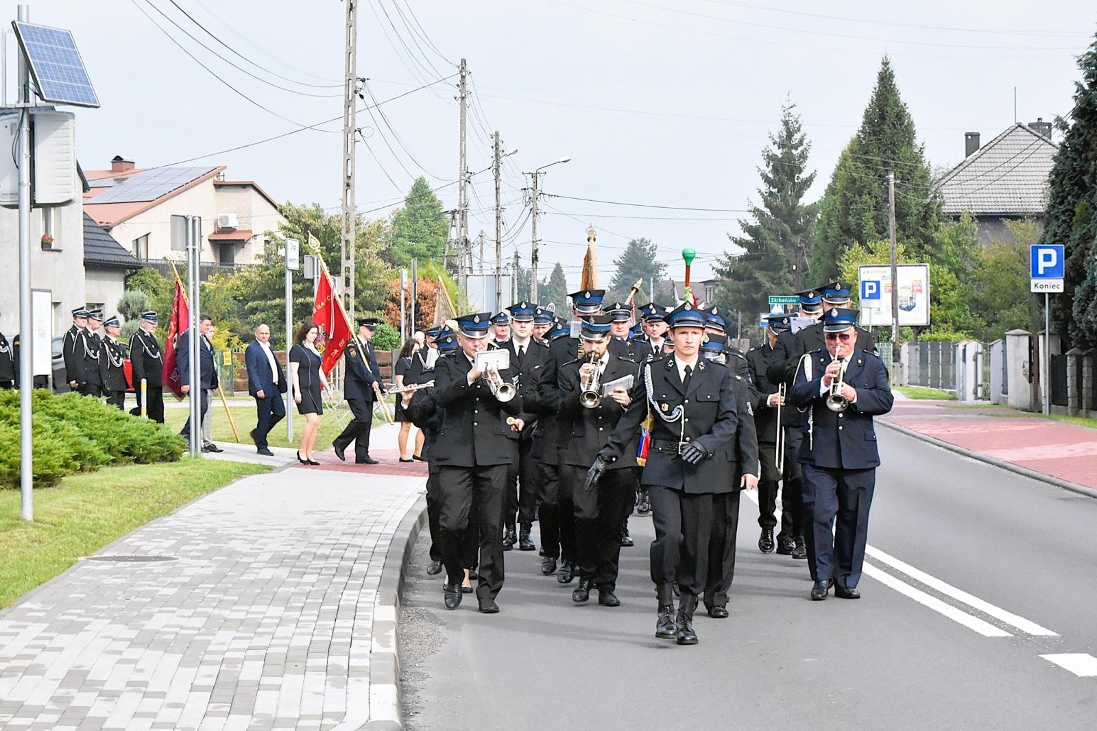 Zdjęcie w galerii na portalu naszwodzislaw.com: Jubileusz 120-lecia OSP Gołkowice. Jednostka ma nowy sztandar [FOTO] wiadomości z regionu