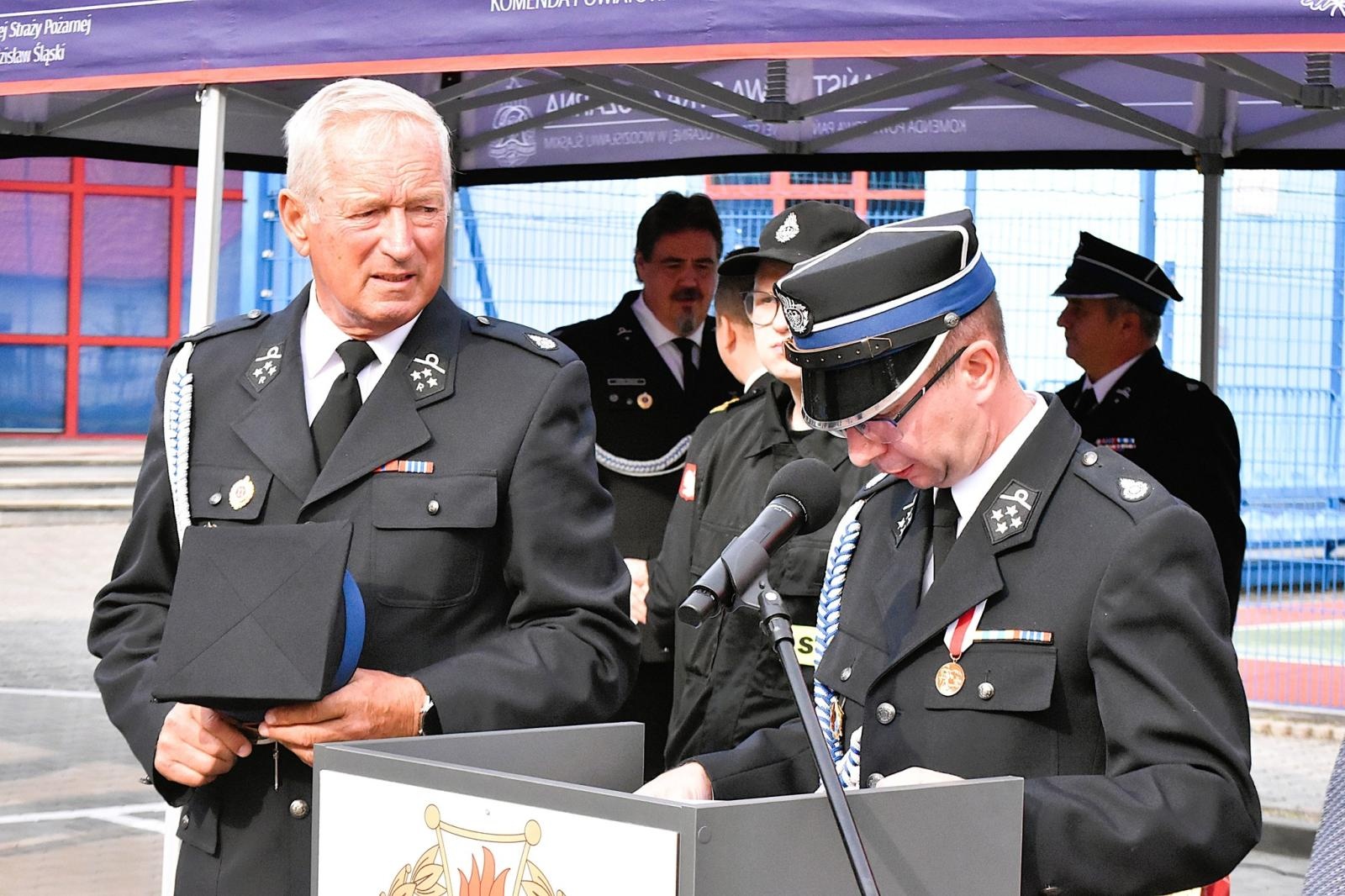 Zdjęcie w galerii na portalu naszwodzislaw.com: Jubileusz 120-lecia OSP Gołkowice. Jednostka ma nowy sztandar [FOTO] wiadomości z regionu