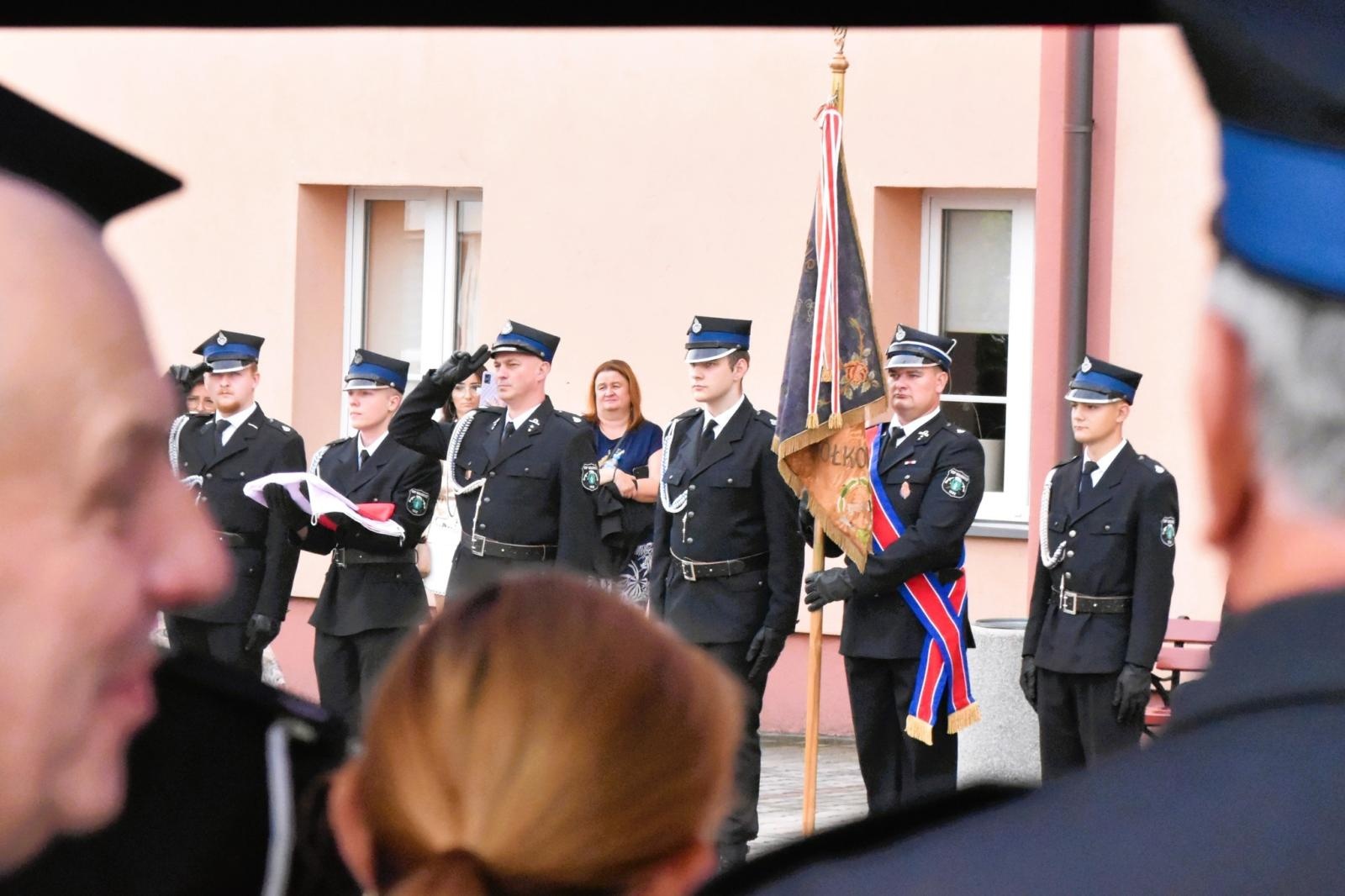 Zdjęcie w galerii na portalu naszwodzislaw.com: Jubileusz 120-lecia OSP Gołkowice. Jednostka ma nowy sztandar [FOTO] wiadomości z regionu