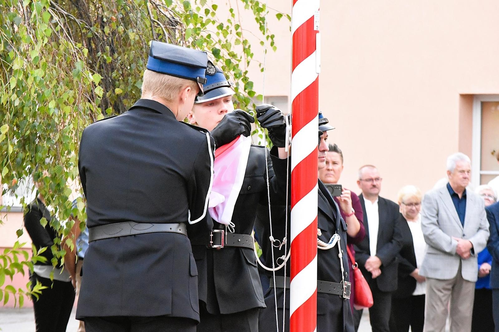 Zdjęcie w galerii na portalu naszwodzislaw.com: Jubileusz 120-lecia OSP Gołkowice. Jednostka ma nowy sztandar [FOTO] wiadomości z regionu