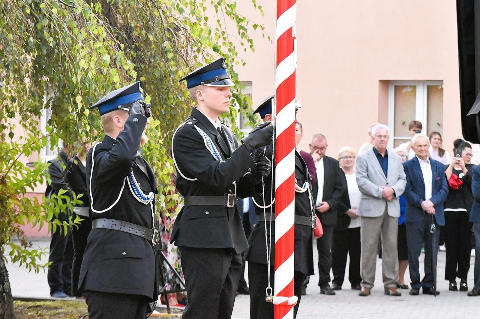 Zdjęcie w galerii na portalu naszwodzislaw.com: Jubileusz 120-lecia OSP Gołkowice. Jednostka ma nowy sztandar [FOTO] wiadomości z regionu