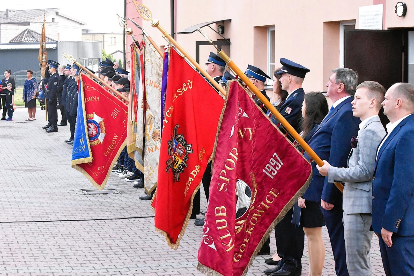Zdjęcie w galerii na portalu naszwodzislaw.com: Jubileusz 120-lecia OSP Gołkowice. Jednostka ma nowy sztandar [FOTO] wiadomości z regionu