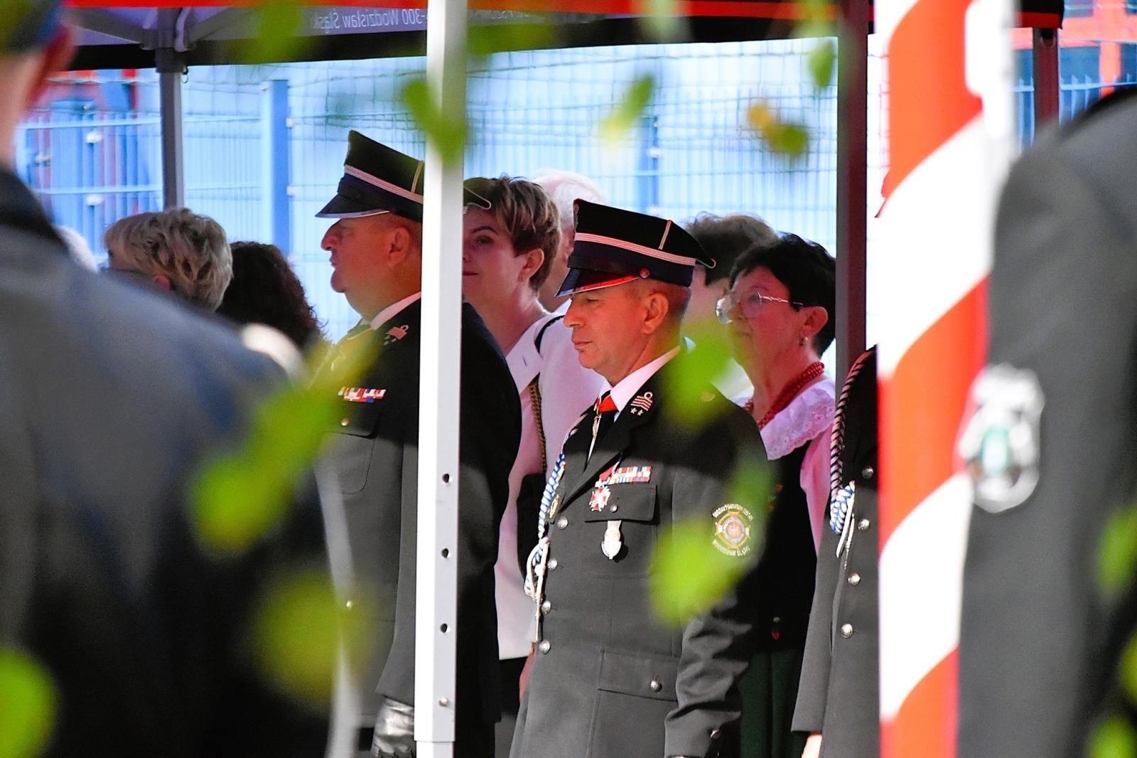 Zdjęcie w galerii na portalu naszwodzislaw.com: Jubileusz 120-lecia OSP Gołkowice. Jednostka ma nowy sztandar [FOTO] wiadomości z regionu