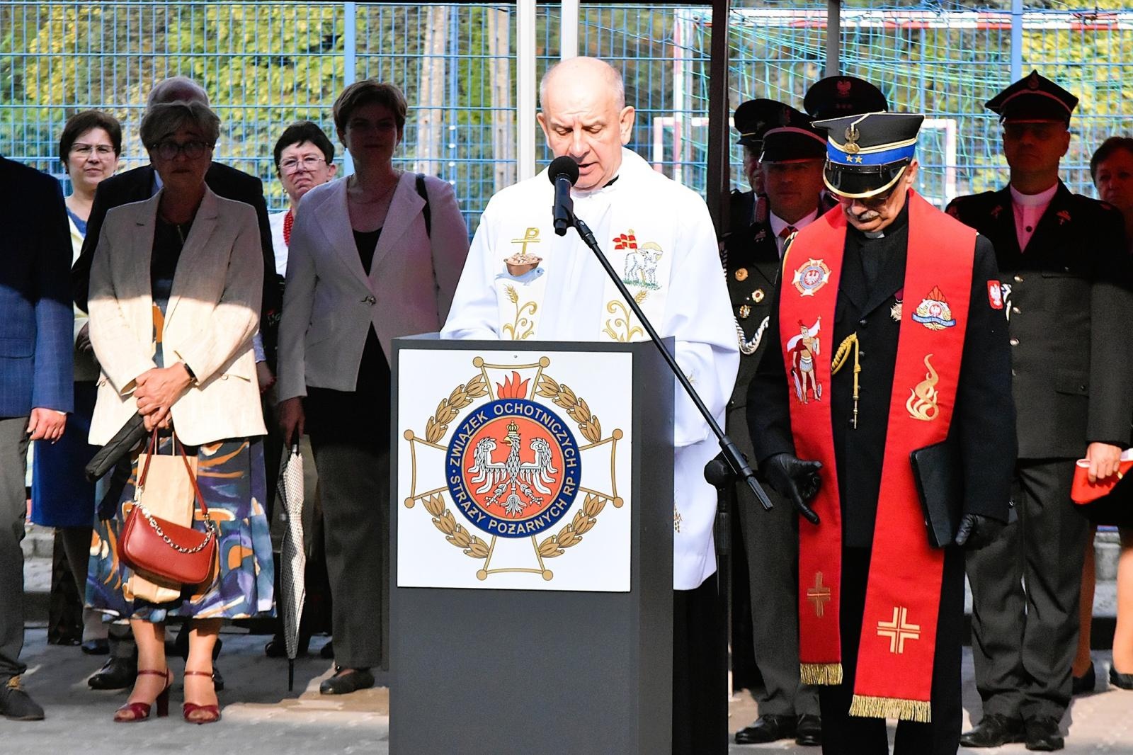 Zdjęcie w galerii na portalu naszwodzislaw.com: Jubileusz 120-lecia OSP Gołkowice. Jednostka ma nowy sztandar [FOTO] wiadomości z regionu