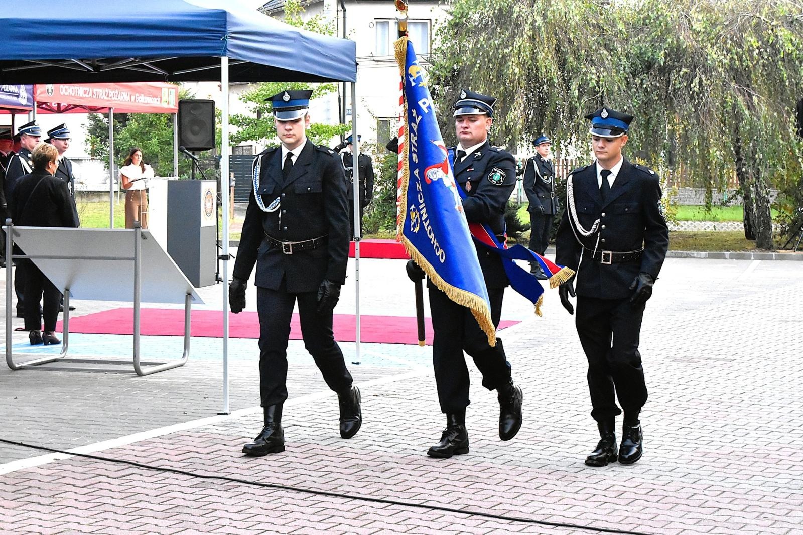 Zdjęcie w galerii na portalu naszwodzislaw.com: Jubileusz 120-lecia OSP Gołkowice. Jednostka ma nowy sztandar [FOTO] wiadomości z regionu