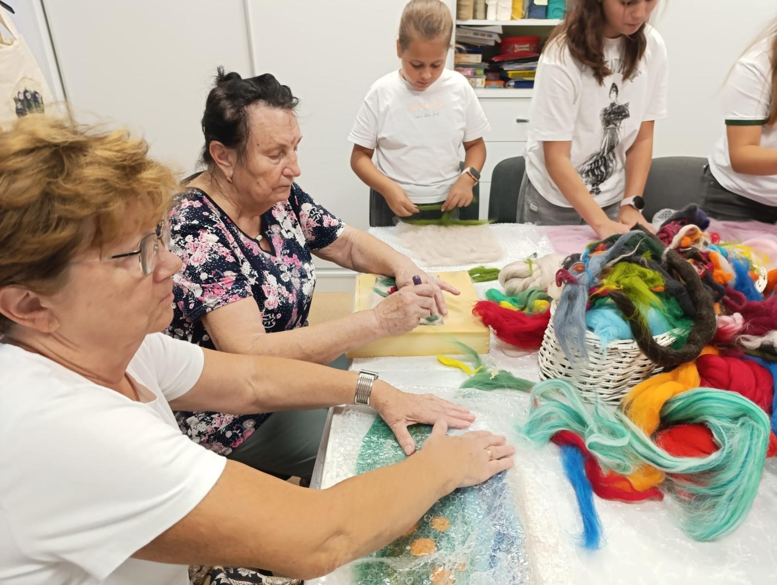 Zdjęcie w galerii na portalu naszwodzislaw.com: Projekt IntegrujeMY. Ogrody Talentów w pełnym rozkwicie [FOTO] wiadomości z regionu