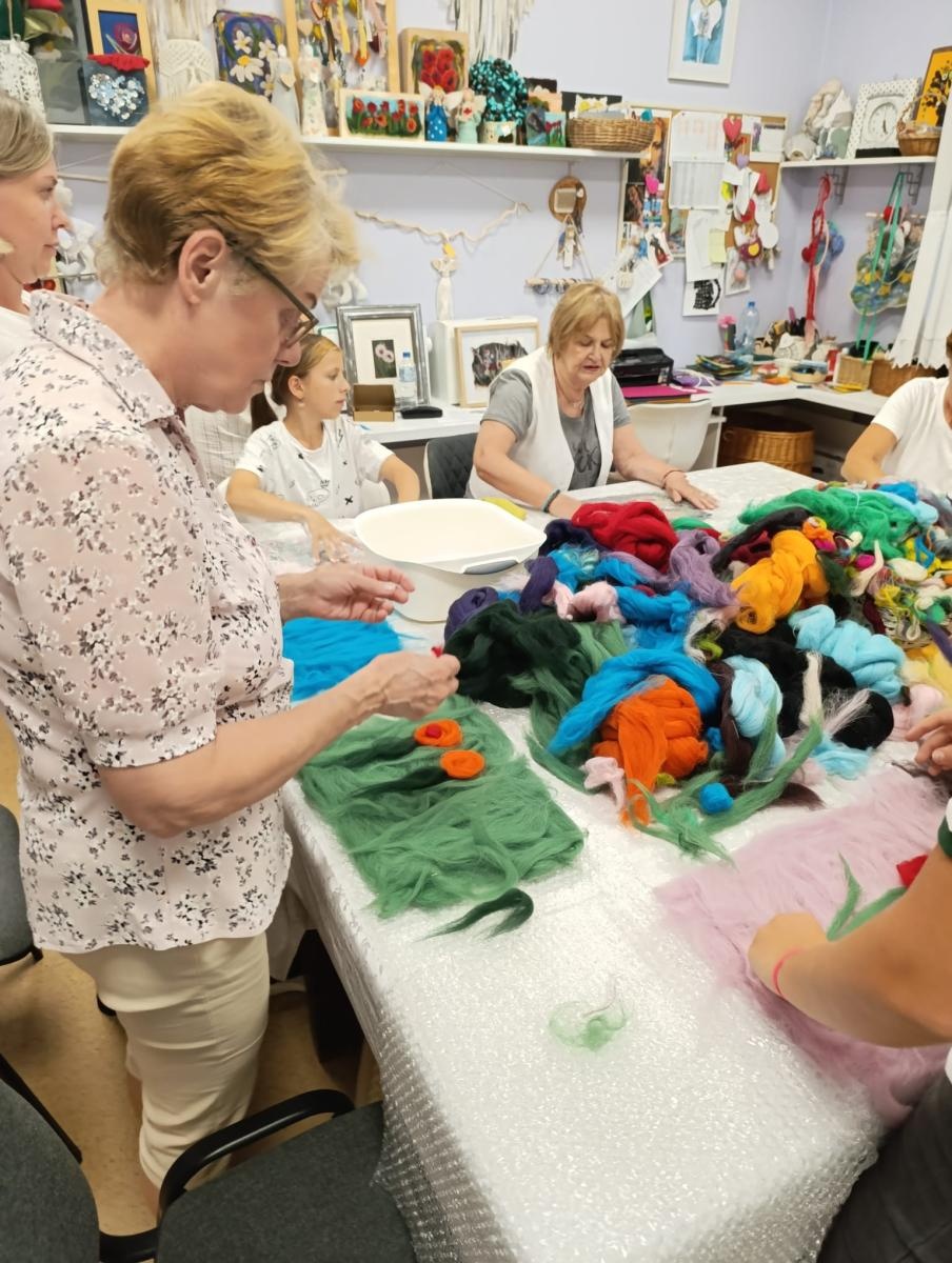 Zdjęcie w galerii na portalu naszwodzislaw.com: Projekt IntegrujeMY. Ogrody Talentów w pełnym rozkwicie [FOTO] wiadomości z regionu