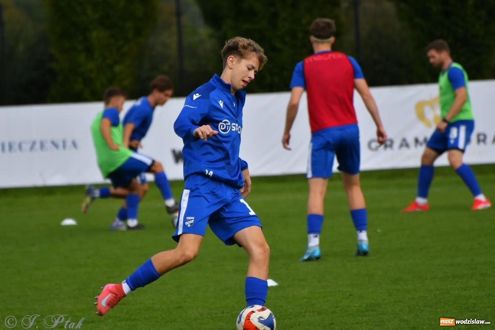 Zdjęcie w galerii na portalu naszwodzislaw.com: Puchar Polski. Rezerwy Unii Turza Śląska w półfinale [FOTO] wiadomości z regionu