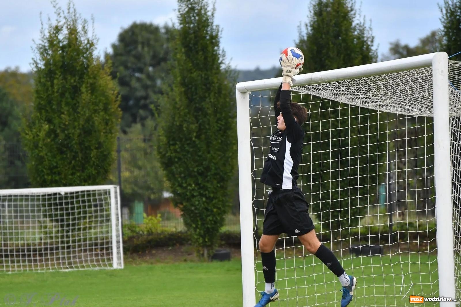 Zdjęcie w galerii na portalu naszwodzislaw.com: Puchar Polski. Rezerwy Unii Turza Śląska w półfinale [FOTO] wiadomości z regionu