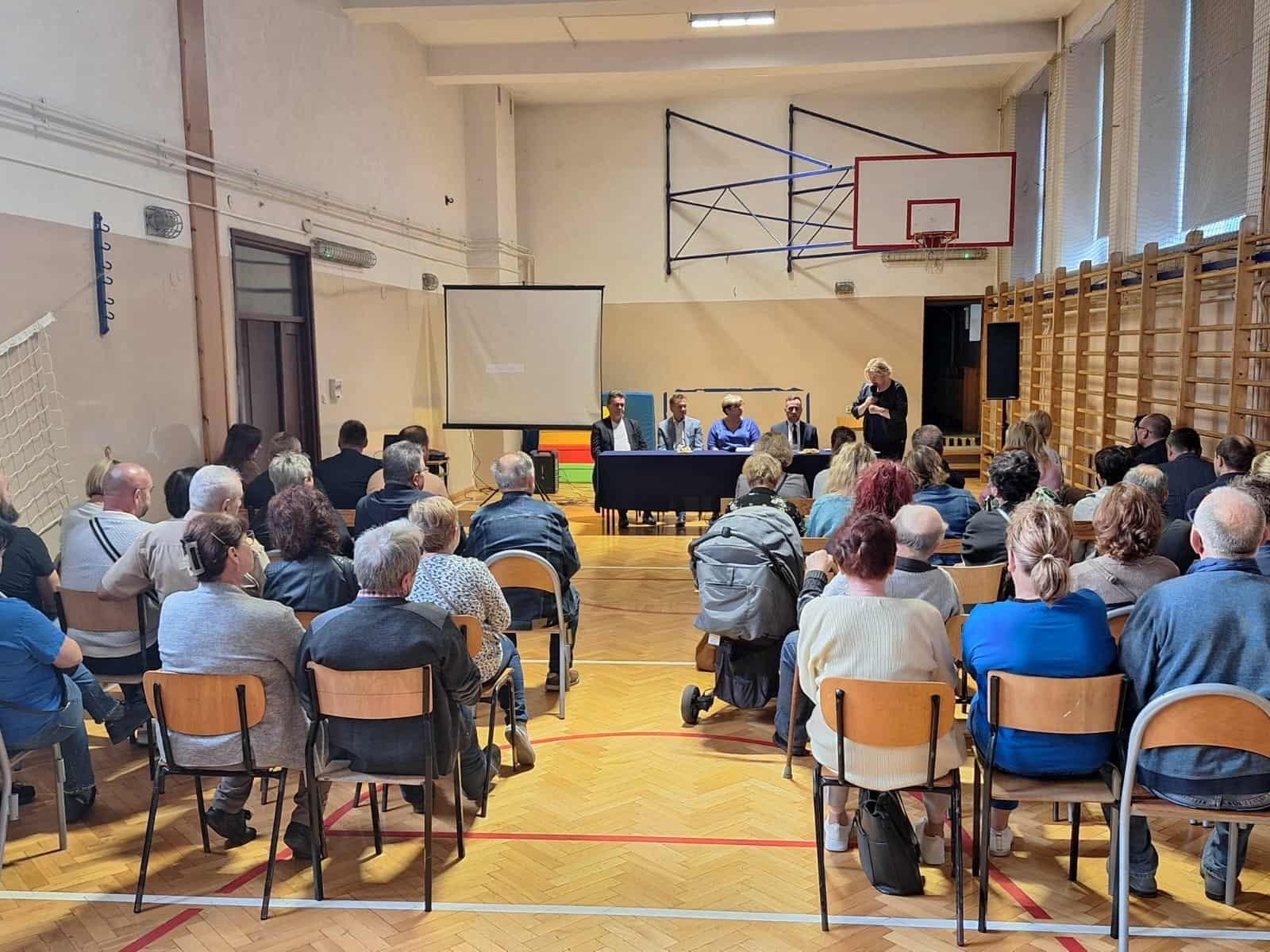 Zdjęcie w galerii na portalu naszwodzislaw.com: Zebrania sołeckie w gminie Mszana. Na co przeznaczone zostaną pieniądze? wiadomości z regionu