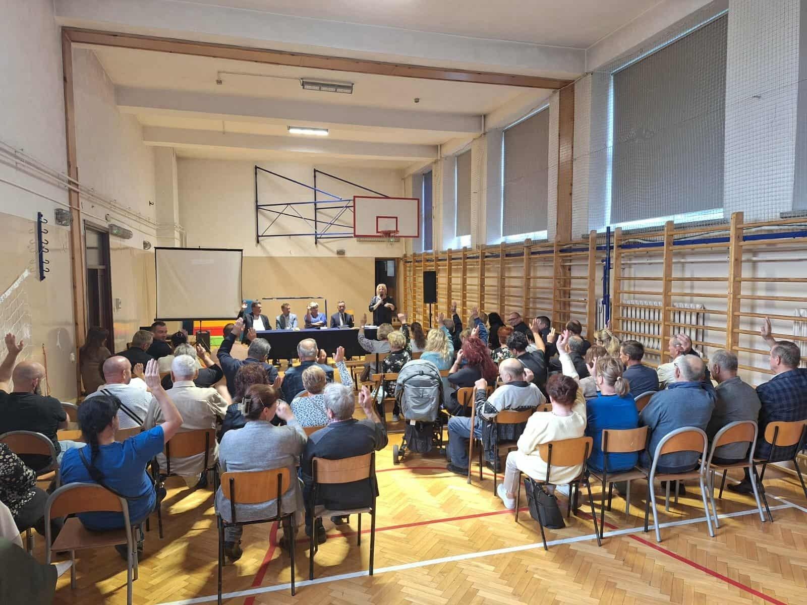 Zdjęcie w galerii na portalu naszwodzislaw.com: Zebrania sołeckie w gminie Mszana. Na co przeznaczone zostaną pieniądze? wiadomości z regionu