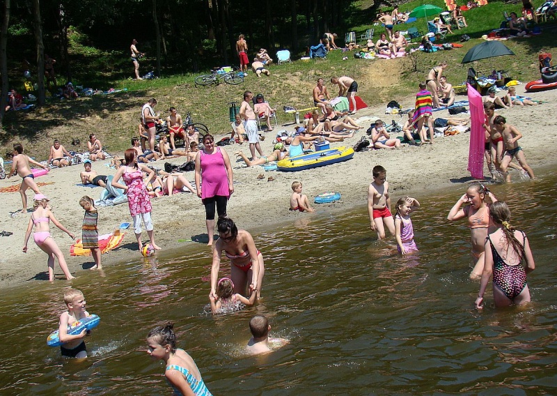 Zdjęcie w galerii na portalu naszwodzislaw.com: Słońce, woda i Tu Kupuj wiadomości z regionu