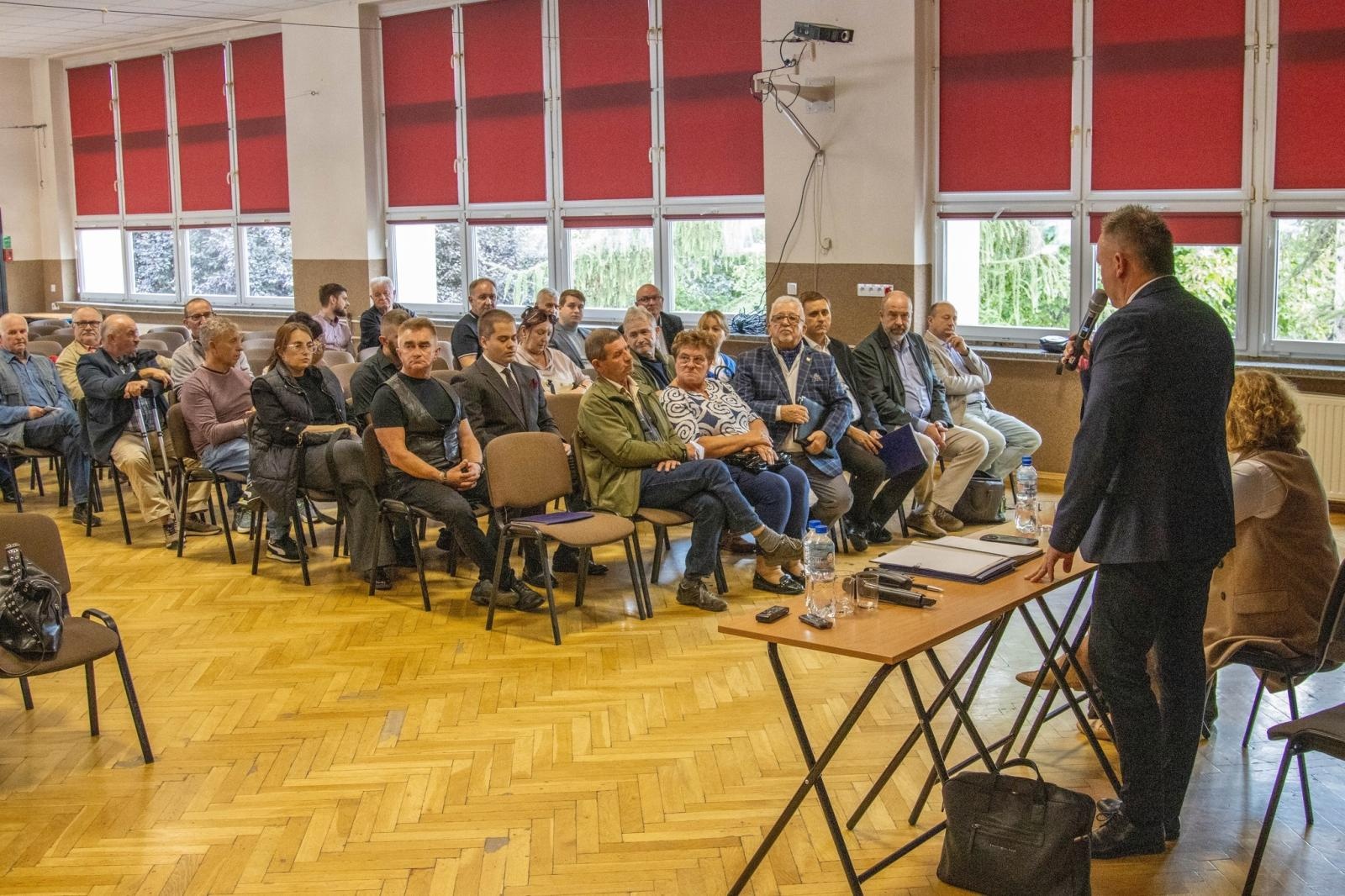 Zdjęcie w galerii na portalu naszwodzislaw.com: Wybory do Rady Dzielnicy. Stare Miasto zdecydowało [FOTO] wiadomości z regionu