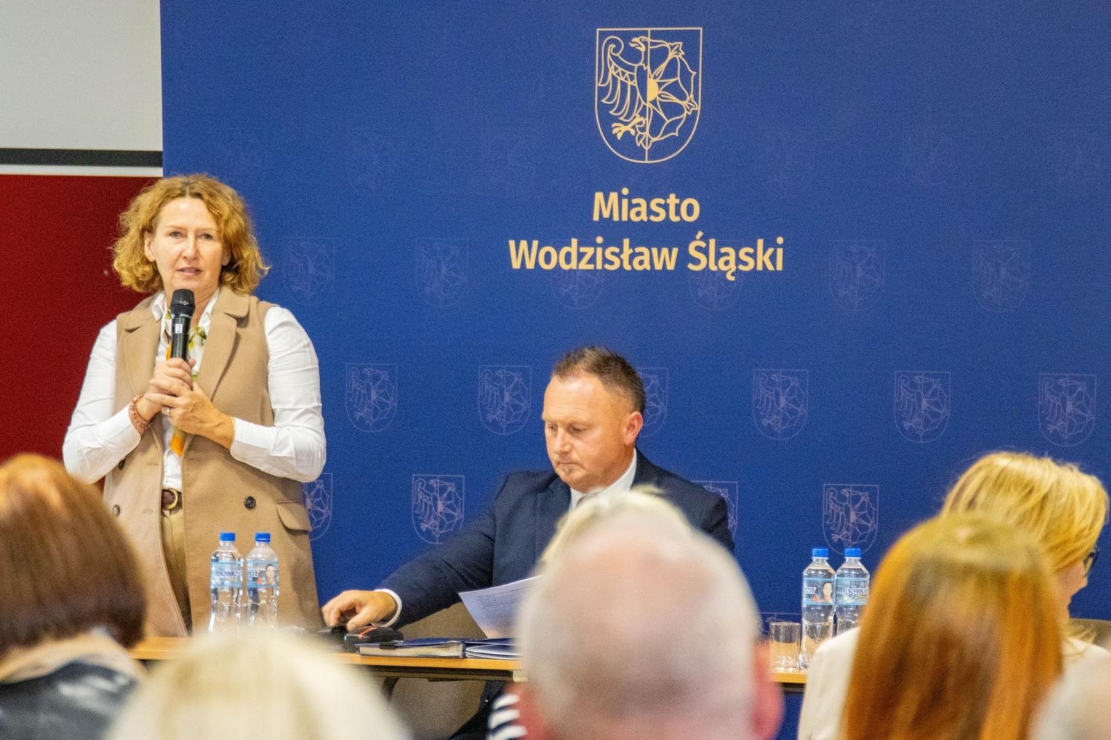 Zdjęcie w galerii na portalu naszwodzislaw.com: Wybory do Rady Dzielnicy. Stare Miasto zdecydowało [FOTO] wiadomości z regionu