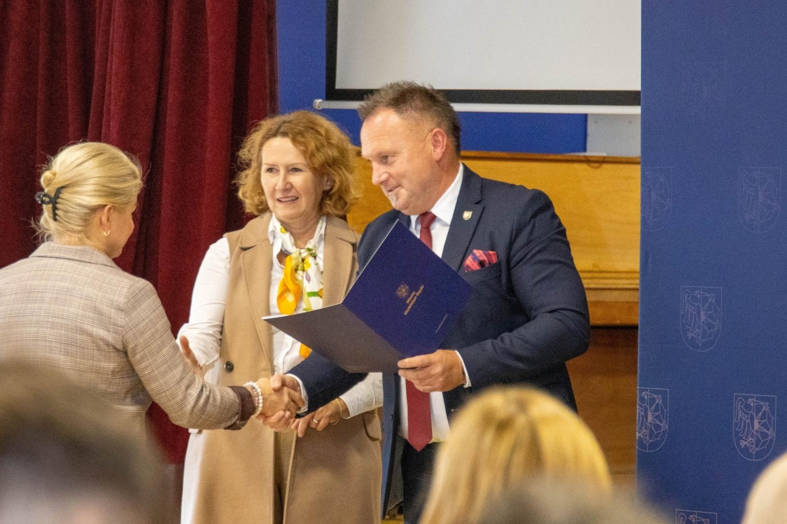 Zdjęcie w galerii na portalu naszwodzislaw.com: Wybory do Rady Dzielnicy. Stare Miasto zdecydowało [FOTO] wiadomości z regionu