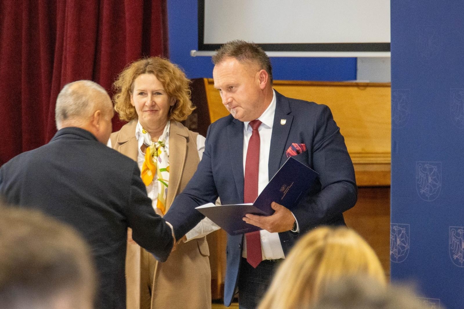 Zdjęcie w galerii na portalu naszwodzislaw.com: Wybory do Rady Dzielnicy. Stare Miasto zdecydowało [FOTO] wiadomości z regionu