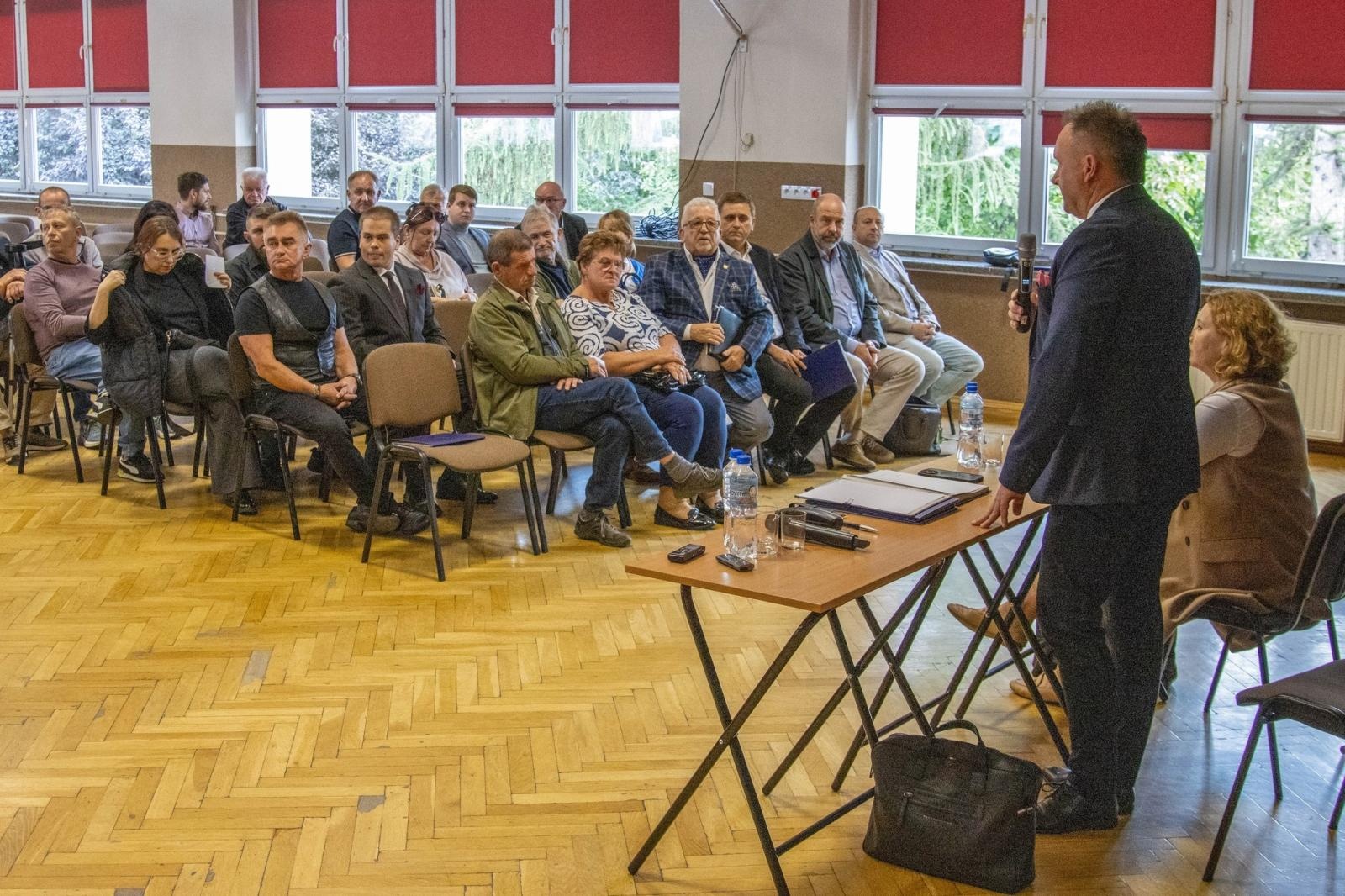 Zdjęcie w galerii na portalu naszwodzislaw.com: Wybory do Rady Dzielnicy. Stare Miasto zdecydowało [FOTO] wiadomości z regionu