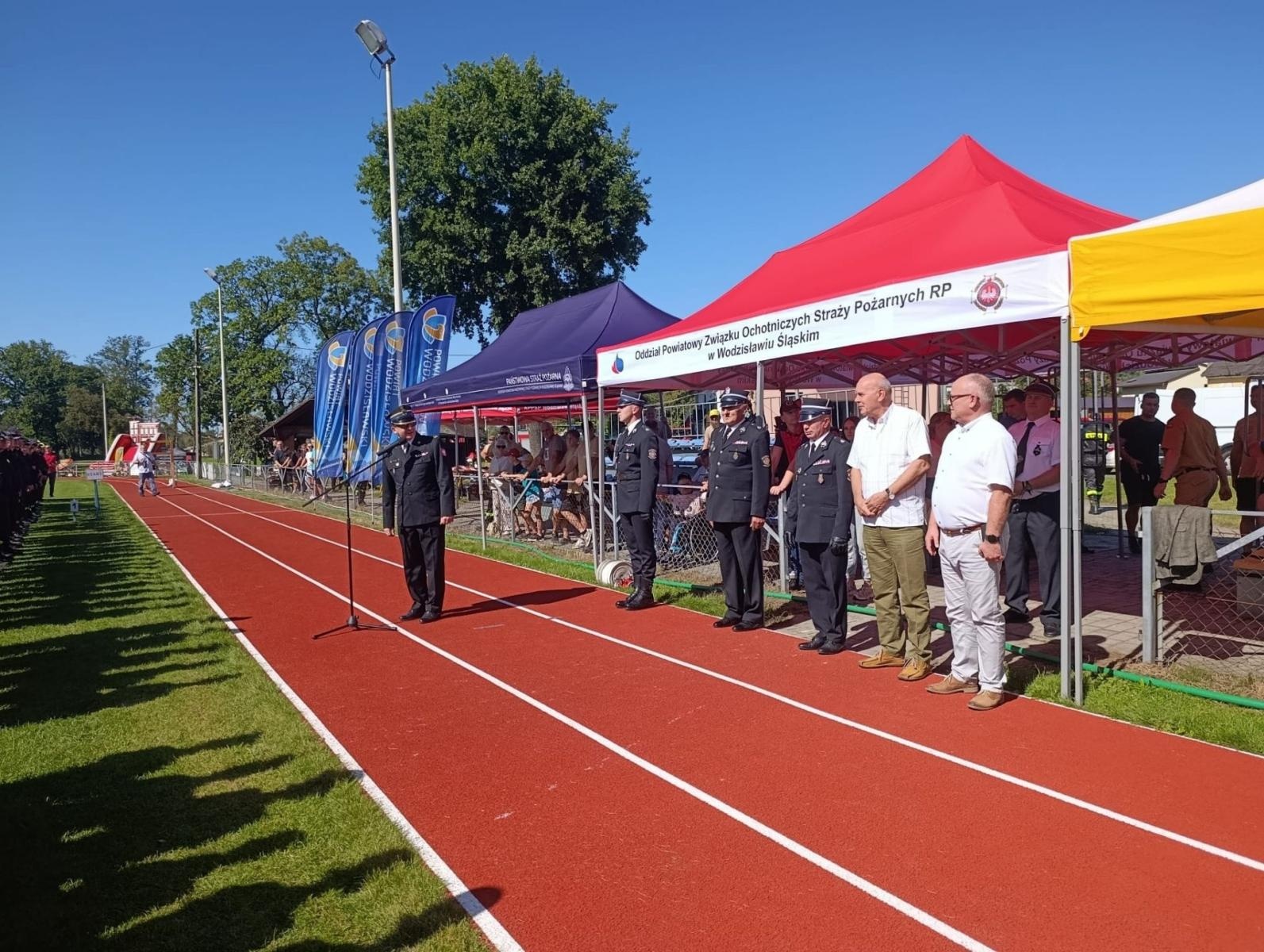 Zdjęcie w galerii na portalu naszwodzislaw.com: Strażacy z całego powiatu rywalizowali w Godowie. Znamy zwycięzców [FOTO] wiadomości z regionu