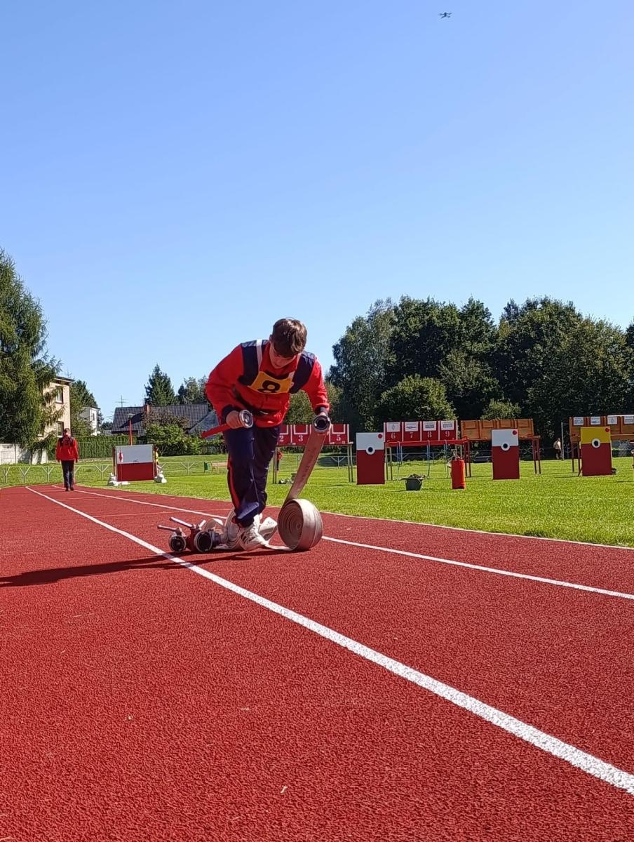Zdjęcie w galerii na portalu naszwodzislaw.com: Strażacy z całego powiatu rywalizowali w Godowie. Znamy zwycięzców [FOTO] wiadomości z regionu