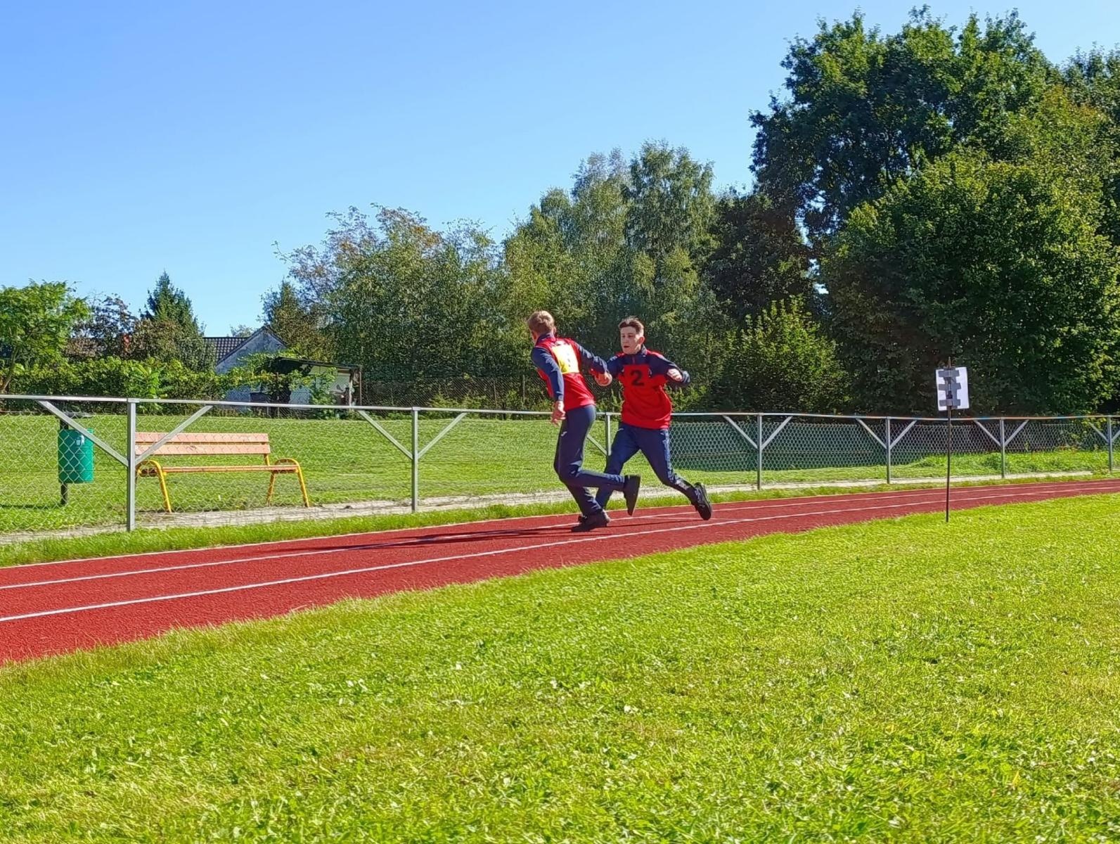 Zdjęcie w galerii na portalu naszwodzislaw.com: Strażacy z całego powiatu rywalizowali w Godowie. Znamy zwycięzców [FOTO] wiadomości z regionu