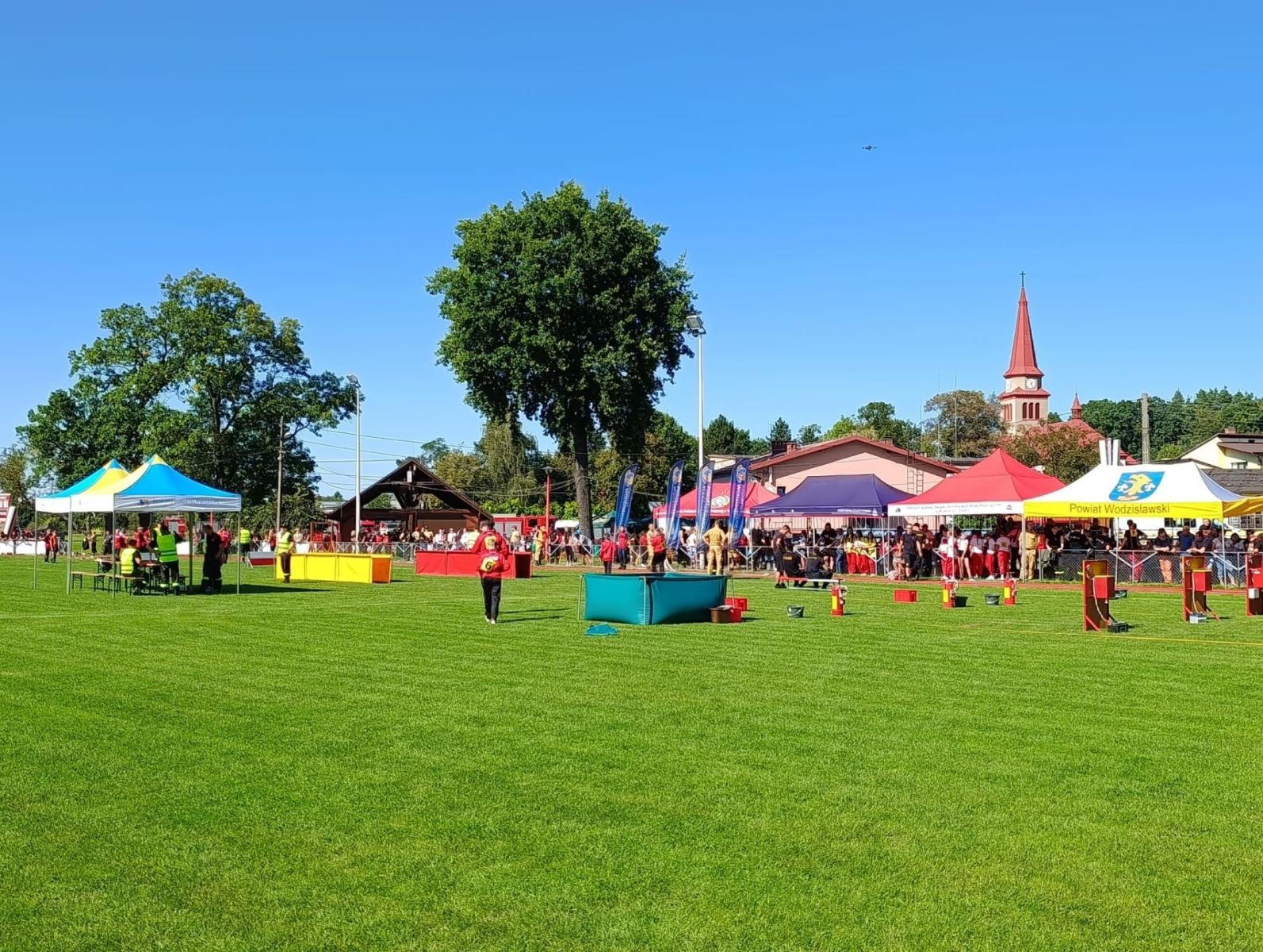 Zdjęcie w galerii na portalu naszwodzislaw.com: Strażacy z całego powiatu rywalizowali w Godowie. Znamy zwycięzców [FOTO] wiadomości z regionu