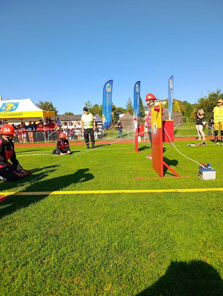 Zdjęcie w galerii na portalu naszwodzislaw.com: Strażacy z całego powiatu rywalizowali w Godowie. Znamy zwycięzców [FOTO] wiadomości z regionu