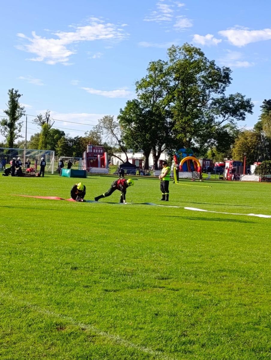 Zdjęcie w galerii na portalu naszwodzislaw.com: Strażacy z całego powiatu rywalizowali w Godowie. Znamy zwycięzców [FOTO] wiadomości z regionu