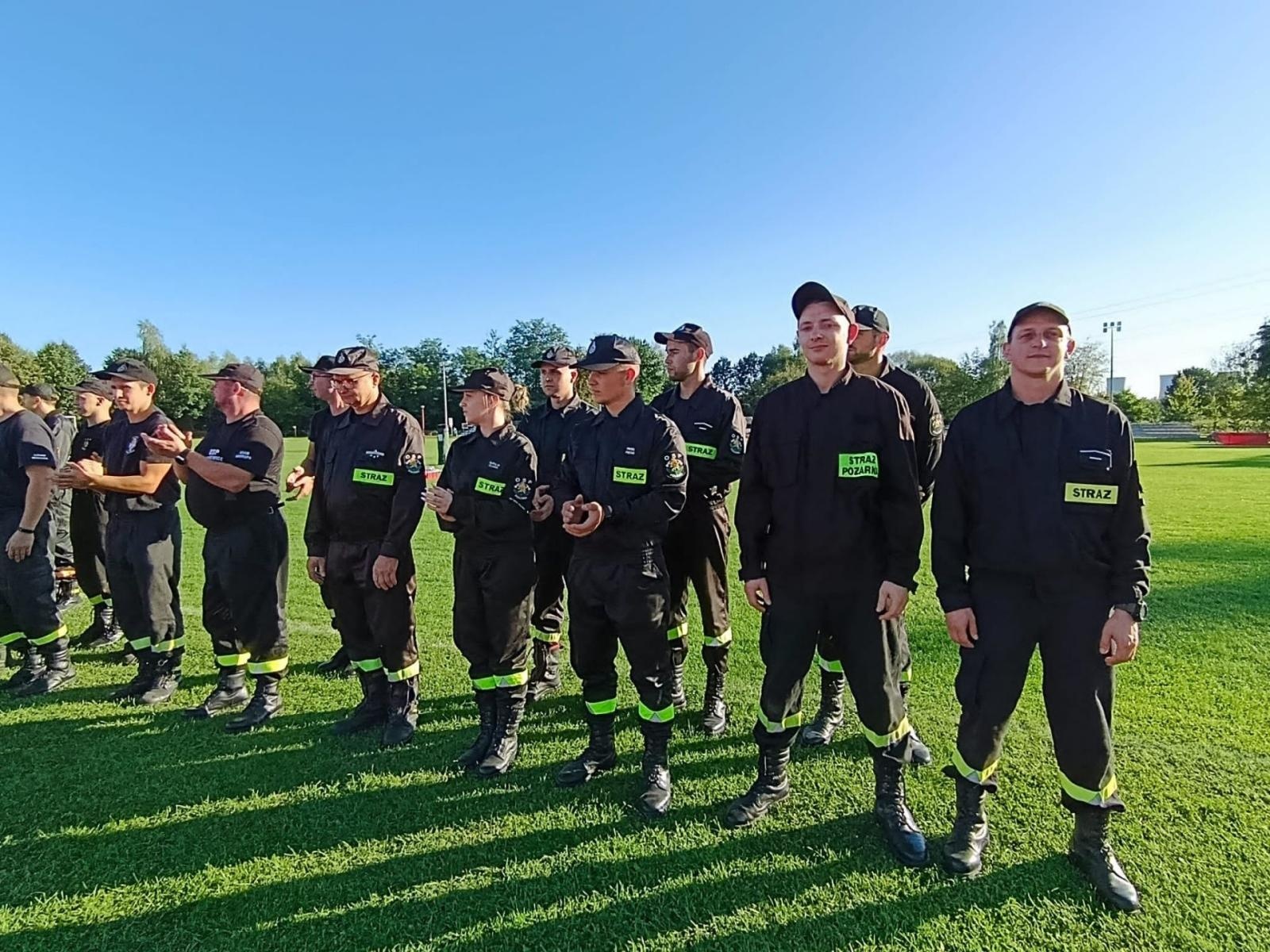 Zdjęcie w galerii na portalu naszwodzislaw.com: Strażacy z całego powiatu rywalizowali w Godowie. Znamy zwycięzców [FOTO] wiadomości z regionu