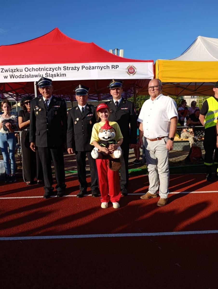 Zdjęcie w galerii na portalu naszwodzislaw.com: Strażacy z całego powiatu rywalizowali w Godowie. Znamy zwycięzców [FOTO] wiadomości z regionu