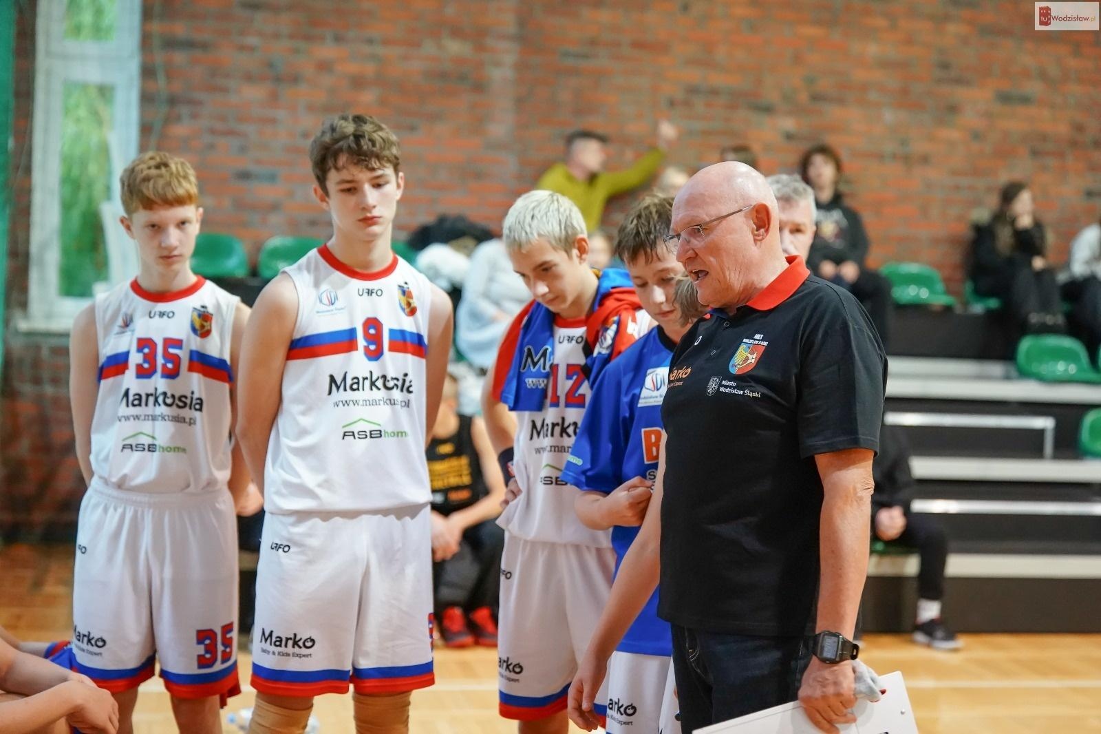 Zdjęcie w galerii na portalu naszwodzislaw.com: MKS Wodzisław Śląski kontra MKKS Rybnik. Emocjonujące derby kadetów U15M wiadomości z regionu