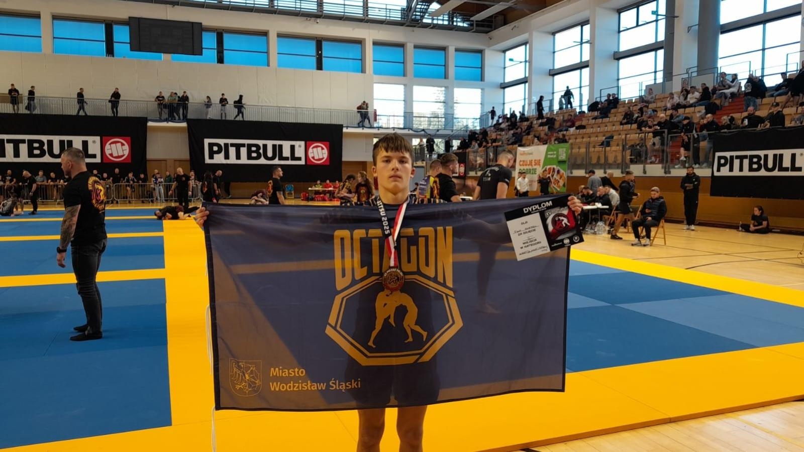 Zdjęcie w galerii na portalu naszwodzislaw.com: Sukcesy zawodników Octagon Team w XV Pucharze Polski No Gi Jiu Jitsu wiadomości z regionu