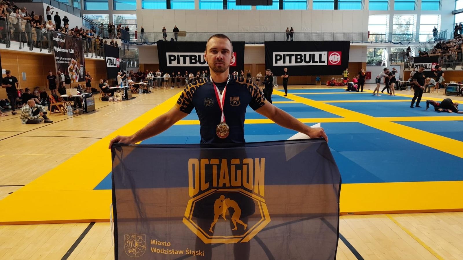 Zdjęcie w galerii na portalu naszwodzislaw.com: Sukcesy zawodników Octagon Team w XV Pucharze Polski No Gi Jiu Jitsu wiadomości z regionu
