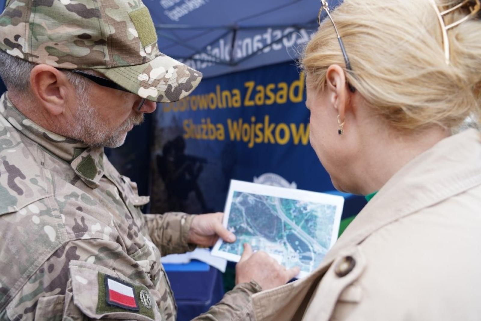 Zdjęcie w galerii na portalu naszwodzislaw.com: Zawody sportowo-obronne po raz pierwszy w Rydułtowach wiadomości z regionu