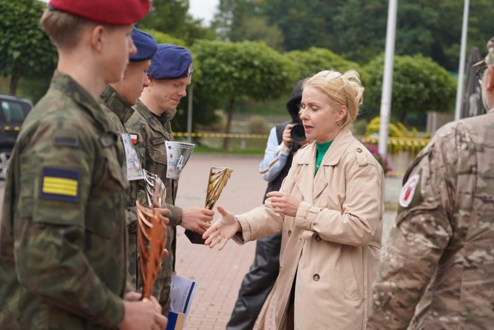 Zdjęcie w galerii na portalu naszwodzislaw.com: Zawody sportowo-obronne po raz pierwszy w Rydułtowach wiadomości z regionu