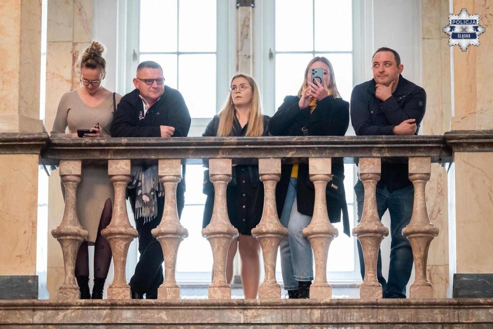 Zdjęcie w galerii na portalu naszwodzislaw.com: Nowi policjanci ślubowali w Śląskim Urzędzie Wojewódzkim [FOTO] wiadomości z regionu