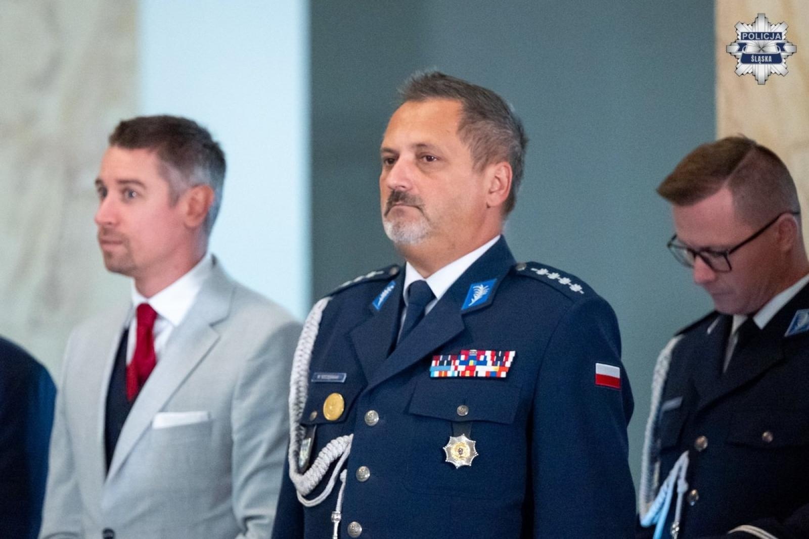 Zdjęcie w galerii na portalu naszwodzislaw.com: Nowi policjanci ślubowali w Śląskim Urzędzie Wojewódzkim [FOTO] wiadomości z regionu