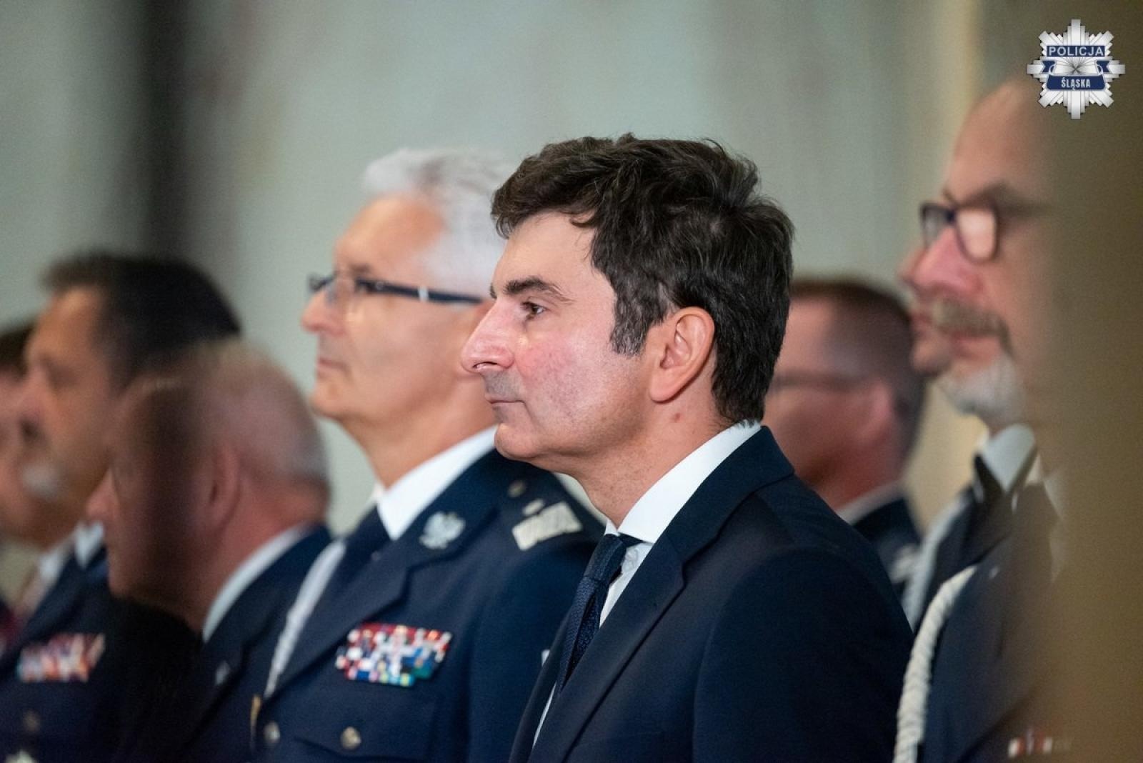 Zdjęcie w galerii na portalu naszwodzislaw.com: Nowi policjanci ślubowali w Śląskim Urzędzie Wojewódzkim [FOTO] wiadomości z regionu