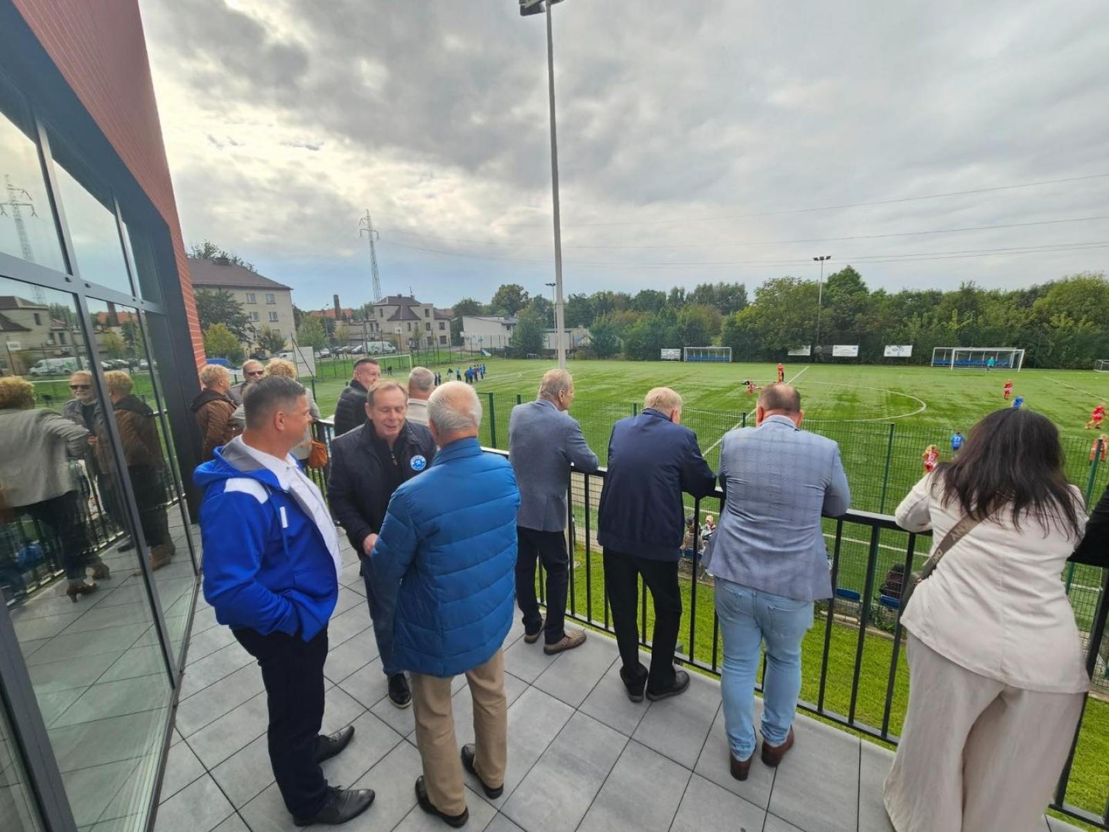 Zdjęcie w galerii na portalu naszwodzislaw.com: W Radlinie oficjalnie otwarto nowy obiekt multisportowy [FOTO] wiadomości z regionu