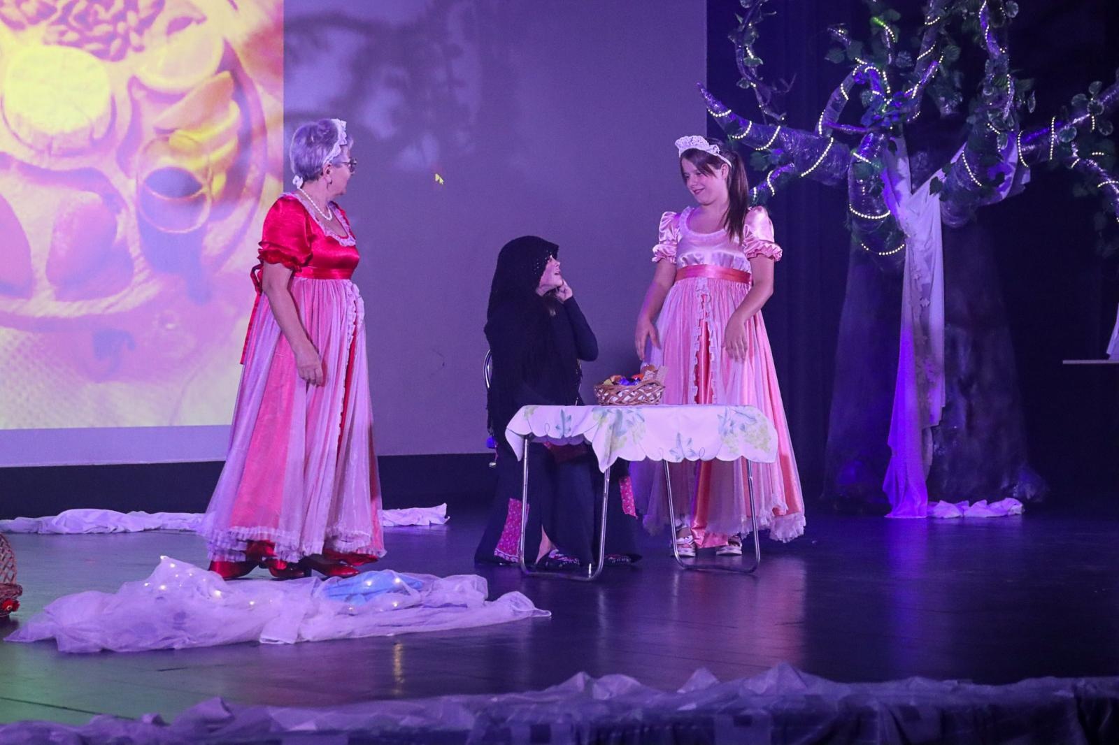 Zdjęcie w galerii na portalu naszwodzislaw.com: Seniorzy zainaugurowali nowy rok akademicki 2025/2026 wiadomości z regionu