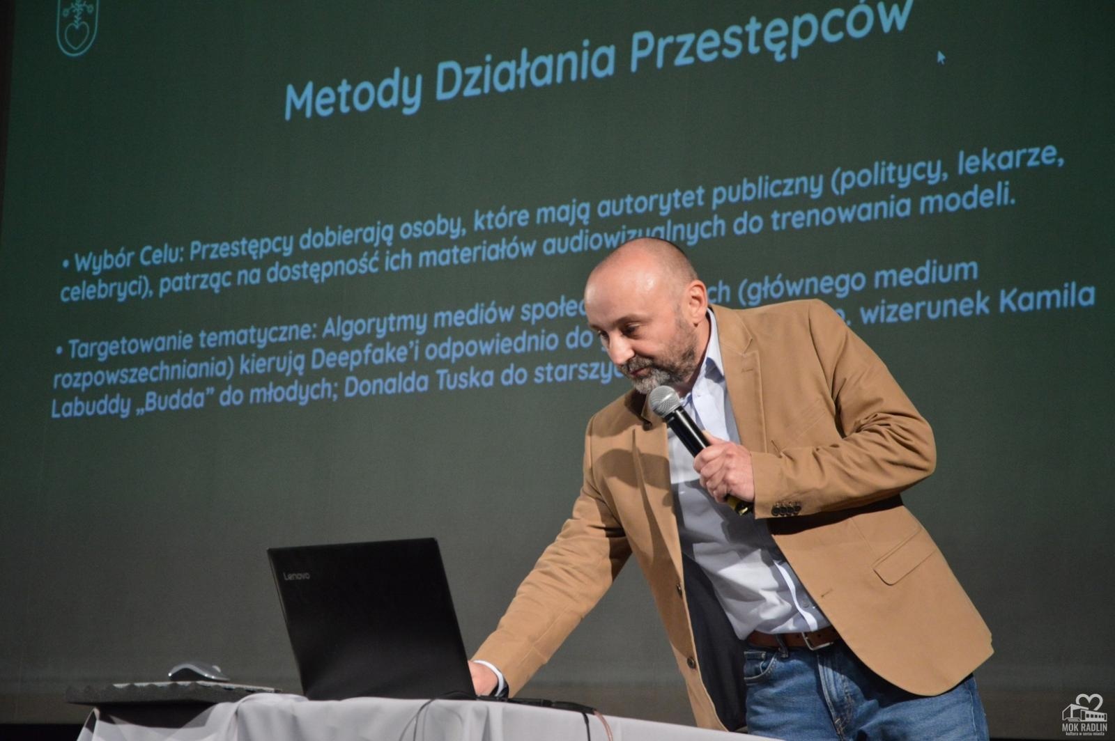 Zdjęcie w galerii na portalu naszwodzislaw.com: Nie daj się nabrać. Spotkanie profilaktyczne w Radlinie [FOTO] wiadomości z regionu