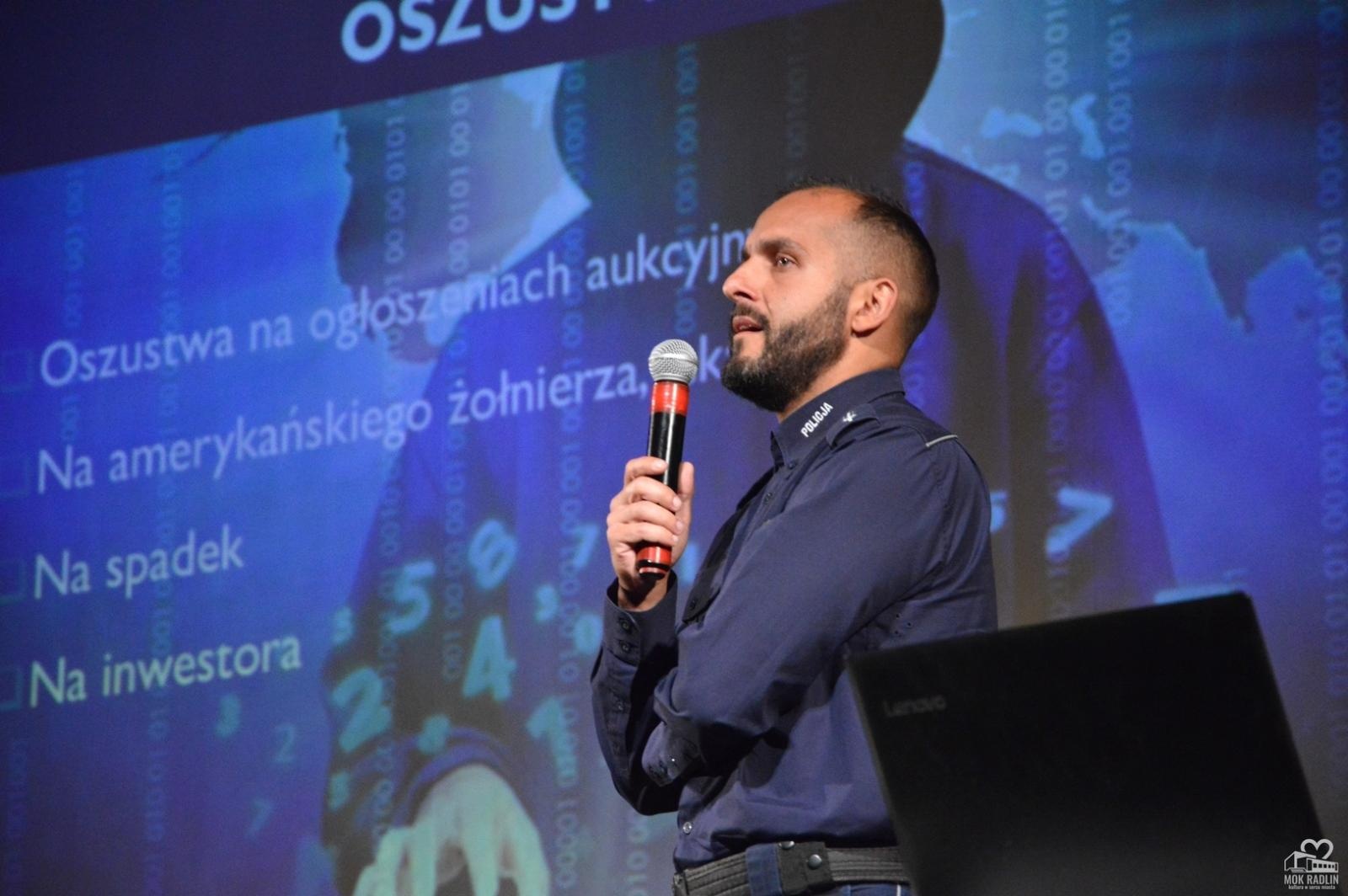 Zdjęcie w galerii na portalu naszwodzislaw.com: Nie daj się nabrać. Spotkanie profilaktyczne w Radlinie [FOTO] wiadomości z regionu