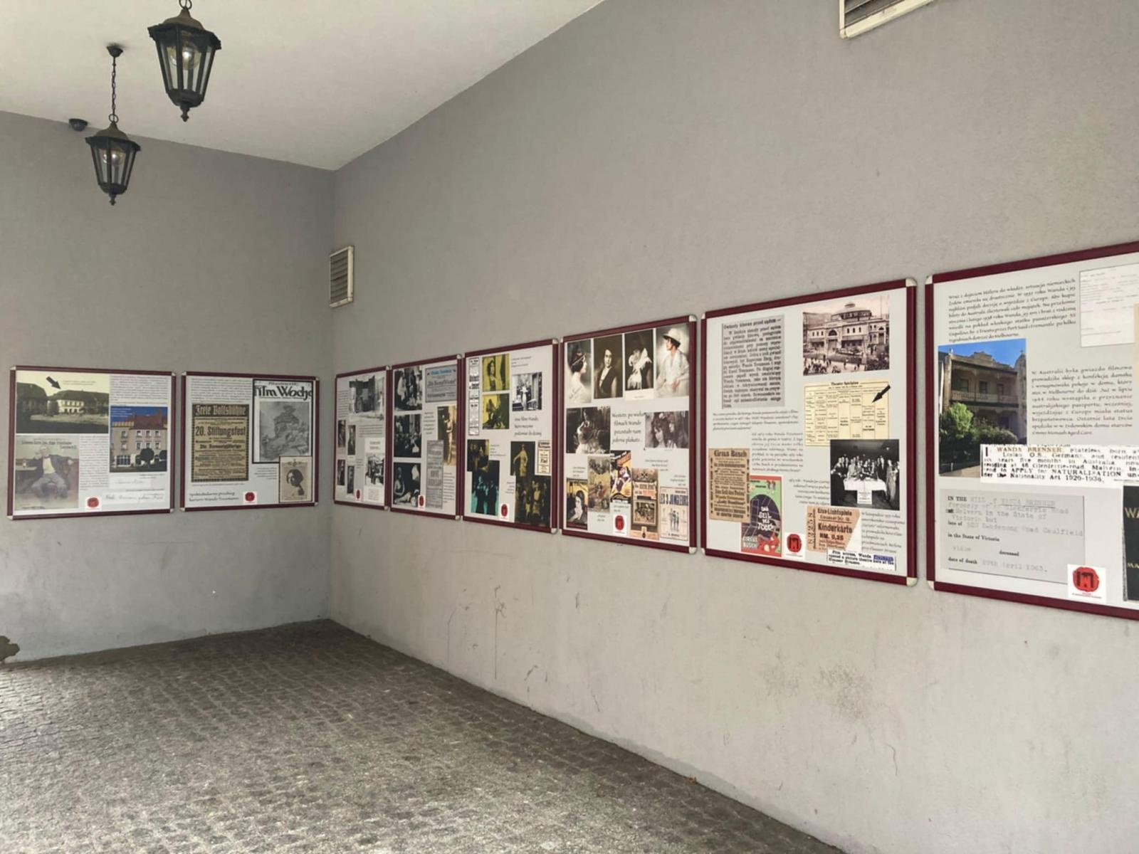 Zdjęcie w galerii na portalu naszwodzislaw.com: Wodzisławska Pola Negri w Galerii Muzealnej wiadomości z regionu