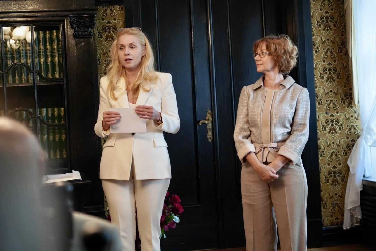 Zdjęcie w galerii na portalu naszwodzislaw.com: Rydułtowy: Od szmaragdów po kamień. Małżeńskie gody pełne wzruszeń wiadomości z regionu