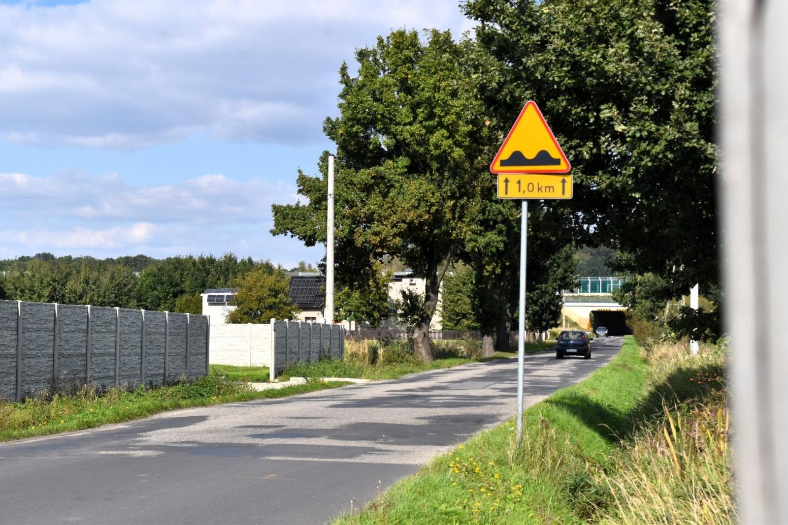 Zdjęcie w galerii na portalu naszwodzislaw.com: Zmiana organizacji ruchu na ulicy Wodzisławskiej w Turzy Śląskiej wiadomości z regionu