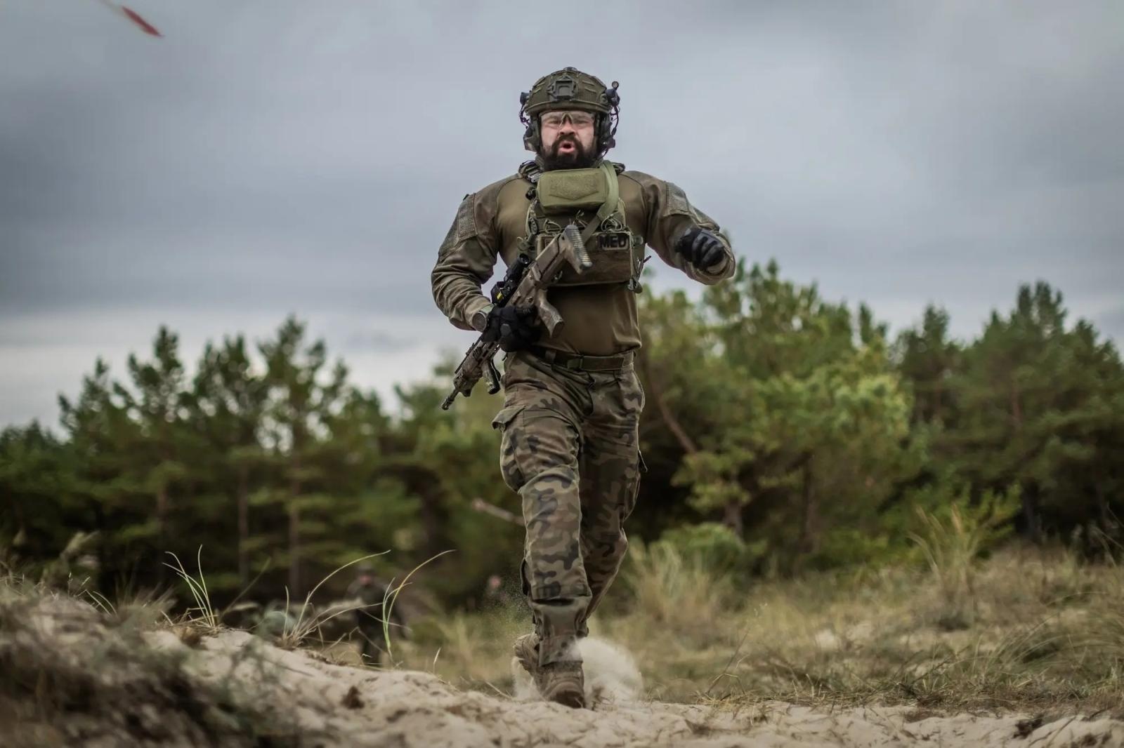 Zdjęcie w galerii na portalu naszwodzislaw.com: Śląscy żołnierze WOT triumfowali podczas zawodów użyteczno-taktycznych w Ustce wiadomości z regionu