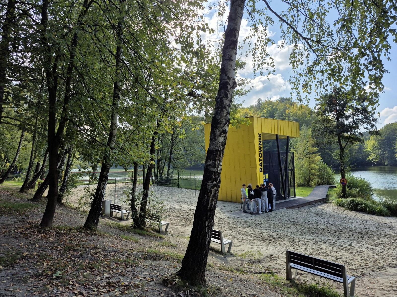 Zdjęcie w galerii na portalu naszwodzislaw.com: Powiat Express: Zielona misja. Pierwsze w historii powiatu wydarzenie ekologiczne [FOTO] wiadomości z regionu