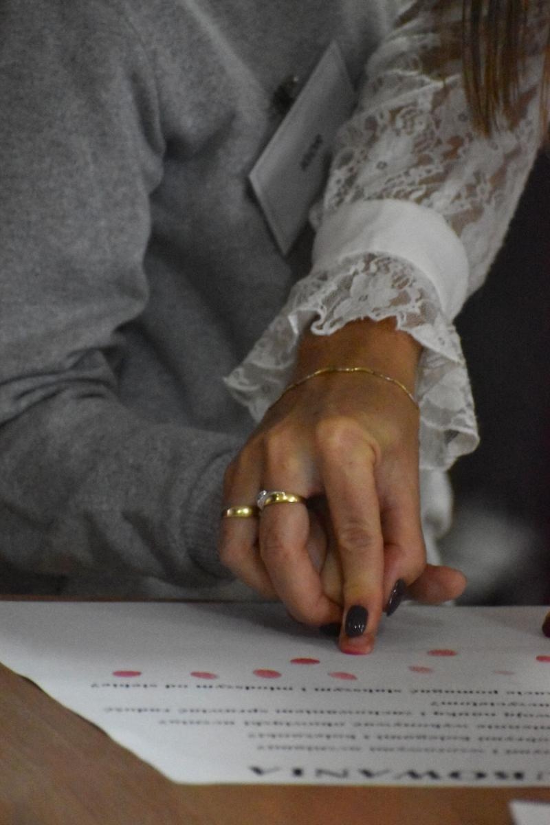 Zdjęcie w galerii na portalu naszwodzislaw.com: W jesiennych barwach rozpoczęli szkolną przygodę wiadomości z regionu