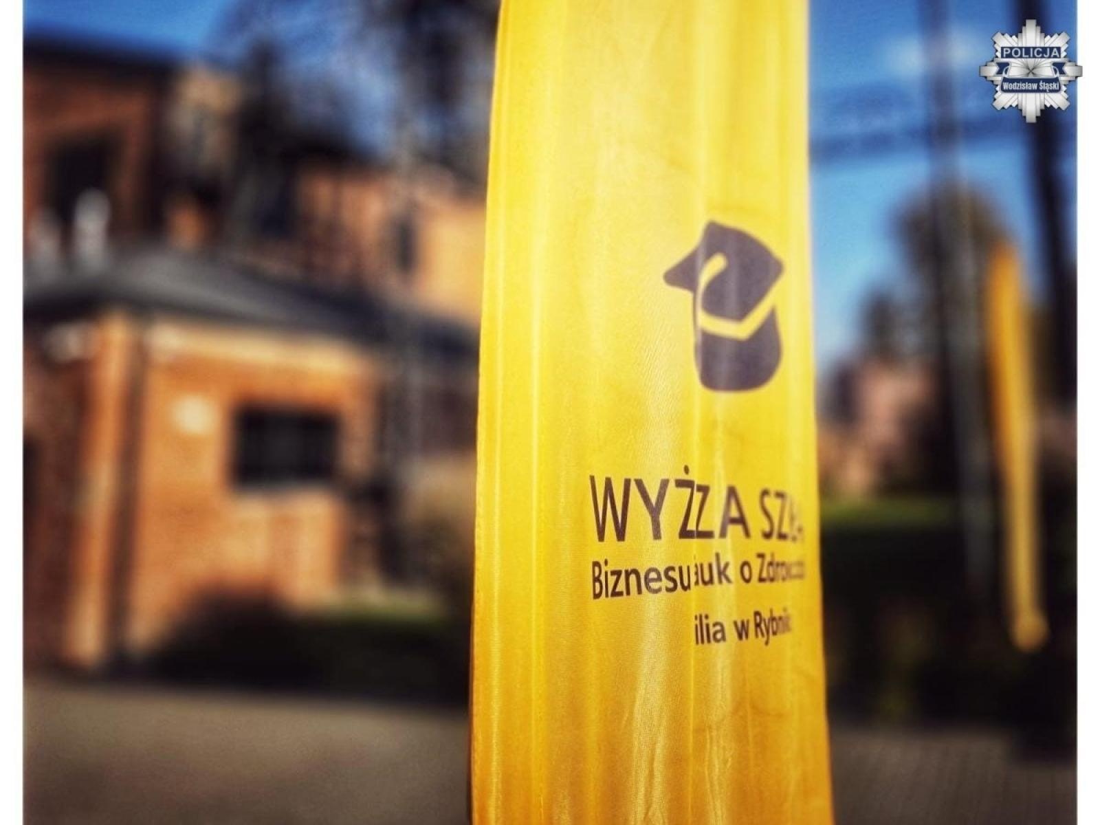 Zdjęcie w galerii na portalu naszwodzislaw.com: Inauguracja roku akademickiego z udziałem szefa wodzisławskich policjantów wiadomości z regionu