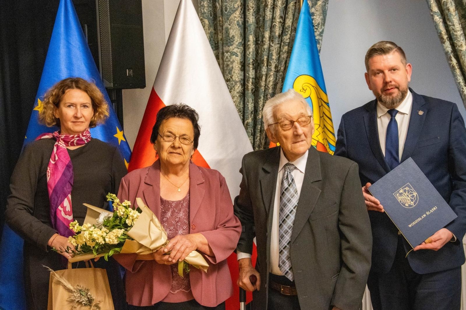 Zdjęcie w galerii na portalu naszwodzislaw.com: Małżeńskie jubileusze w Wodzisławiu Śląskim [FOTO] wiadomości z regionu